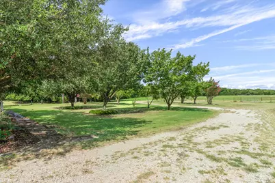 567 Poetry Road, Royse City, TX 75189 - Photo 16