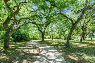 1012 Butterfly Ln, Justin, TX 76247 - Photo 28