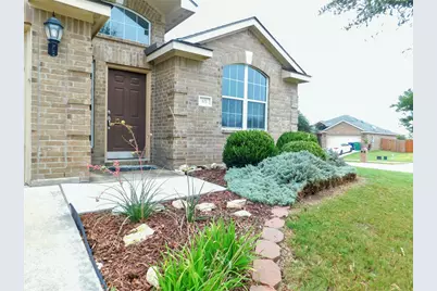 101 Kincaid Drive, Sanger, TX 76266 - Photo 4