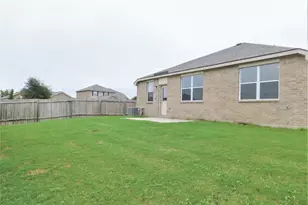 101 Kincaid Dr, Sanger, TX 76266 - Photo 26