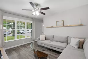 1413 N Wharton St, Sherman, TX 75092 - Photo 6