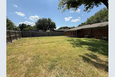 1434 Lavendale Lane, Garland, TX 75040 - Photo 16