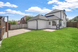 3173 Riverside Dr, Carrollton, TX 75007 - Photo 26