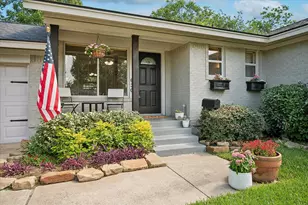 630 Lockwood Dr, Richardson, TX 75080 - Photo 2