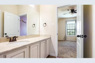 4328 Oak Chase Drive, Fort Worth, TX 76244 - Photo 18