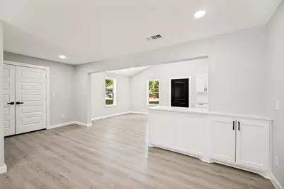 3027 Morgan Drive, Dallas, TX 75241 - Photo 8