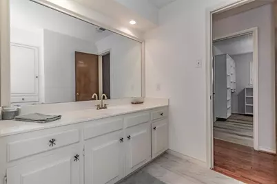 2604 Twinpost Court, Irving, TX 75062 - Photo 22