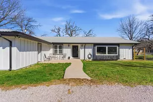 1272 County Rd 2102, Lometa, TX 76853 - Photo 2
