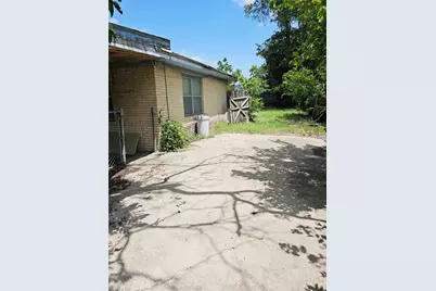 310 W Milam Street, Mexia, TX 76667 - Photo 24