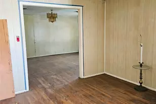 310 W Milam St, Mexia, TX 76667 - Photo 6