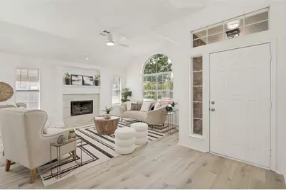 4033 Brazos Drive, Carrollton, TX 75007 - Photo 4