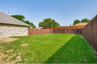 4033 Brazos Drive, Carrollton, TX 75007 - Photo 24