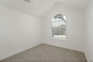 4033 Brazos Dr, Carrollton, TX 75007 - Photo 20