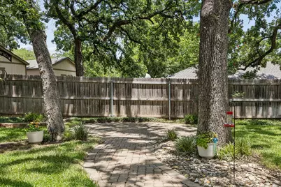 2814 Greenbrook Drive, Arlington, TX 76016 - Photo 28