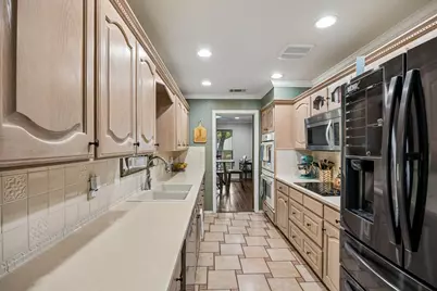2814 Greenbrook Drive, Arlington, TX 76016 - Photo 6