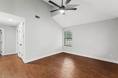 1405 Speight Avenue #1, Waco, TX 76706 - Photo 6