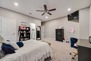 18307 Frankford Lakes Cir, Dallas, TX 75252 - Photo 12