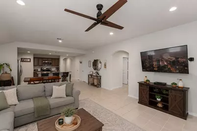 905 Amber Street, Princeton, TX 75407 - Photo 2
