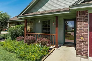 1221 Eagle Lake Dr, Azle, TX 76020 - Photo 30