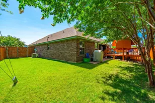 1221 Eagle Lake Dr, Azle, TX 76020 - Photo 32