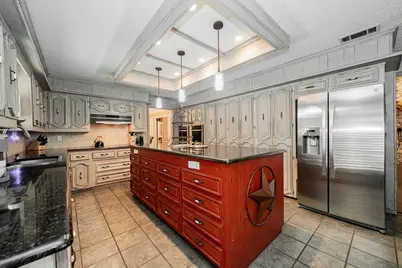 9511 Fallbrook Drive, Dallas, TX 75243 - Photo 12
