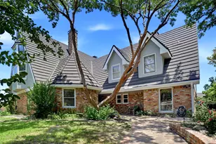 2011 Ridgemont Ct, Arlington, TX 76012 - Photo 4