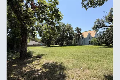 3915 Moulton Street, Greenville, TX 75401 - Photo 6