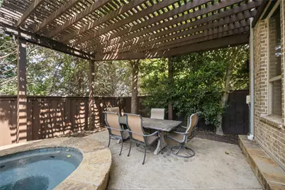 13611 Cobblestone Drive, Farmers Branch, TX 75244 - Photo 34