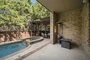 13611 Cobblestone Dr, Farmers Branch, TX 75244 - Photo 30