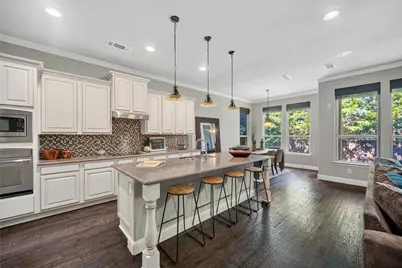 13611 Cobblestone Drive, Farmers Branch, TX 75244 - Photo 2