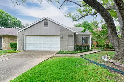 14900 Le Grande Drive, Addison, TX 75001 - Photo 1