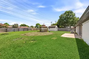 7528 Circle Dr, North Richland Hills, TX 76180 - Photo 22