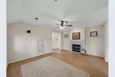 1108 Creekstone Drive, Carrollton, TX 75010 - Photo 4