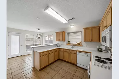 1108 Creekstone Drive, Carrollton, TX 75010 - Photo 12