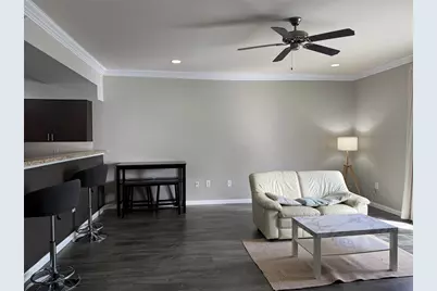 [Address not provided], Dallas, TX 75219 - Photo 16