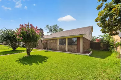 1722 Leicester Street, Garland, TX 75044 - Photo 2