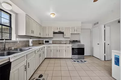 1722 Leicester Street, Garland, TX 75044 - Photo 10