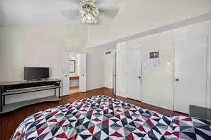 1722 Leicester St, Garland, TX 75044 - Photo 14