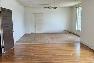 200 S Canton St, Mexia, TX 76667 - Photo 32