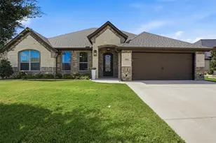 3024 Reed Ct, Granbury, TX 76048 - Photo 4