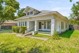 648 N Belknap St, Stephenville, TX 76401 - Photo 2
