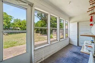 648 N Belknap St, Stephenville, TX 76401 - Photo 18