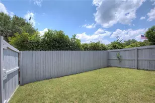 6810 Ports O Call Dr, Rowlett, TX 75088 - Photo 4