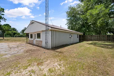1016 E Commerce Street, Fairfield, TX 75840 - Photo 30