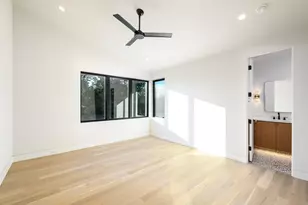 10142 Coppedge Ln, Dallas, TX 75229 - Photo 34