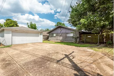 7445 Brentcove Circle, Dallas, TX 75214 - Photo 20