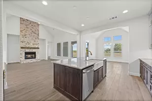 157 Lila Lk Dr, Waxahachie, TX 75165 - Photo 14