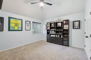 4008 Falcon Ridge Dr, Haltom City, TX 76137 - Photo 24