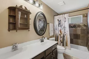 4008 Falcon Ridge Dr, Haltom City, TX 76137 - Photo 28
