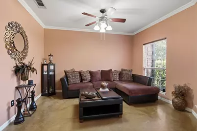 305 Ravenna Road, Lake Dallas, TX 75065 - Photo 6